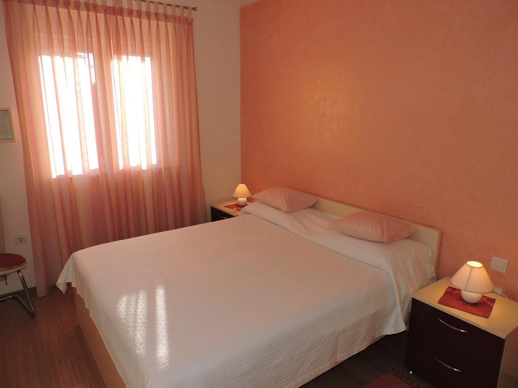 Apartman Legin ฟาชานา ภายนอก รูปภาพ