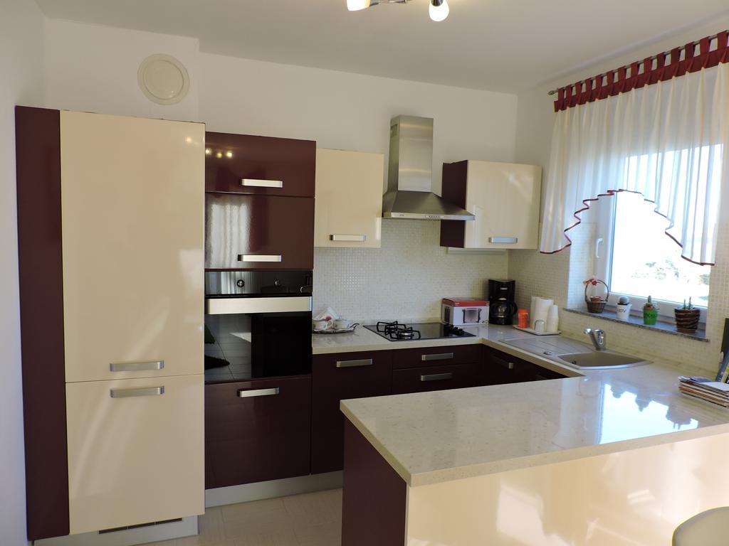 Apartman Legin ฟาชานา ภายนอก รูปภาพ